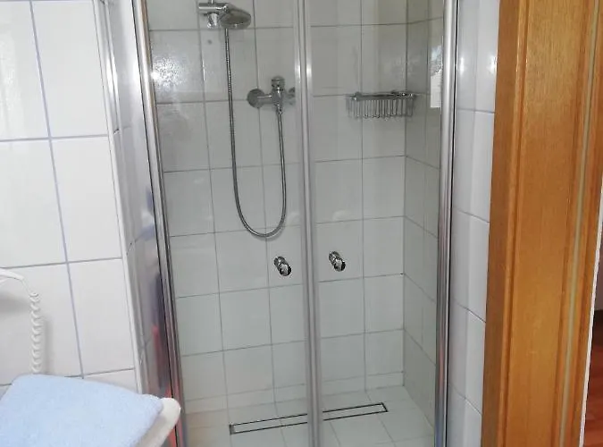 Haus Georg בית אירוח אינסברוק